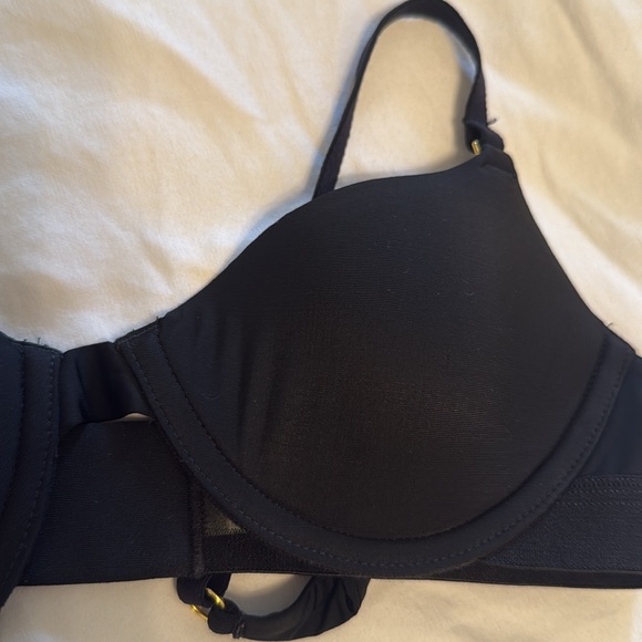 Pepper bra bundle, ultimate contour tshirt bras, 32A - Picture 9 of 10